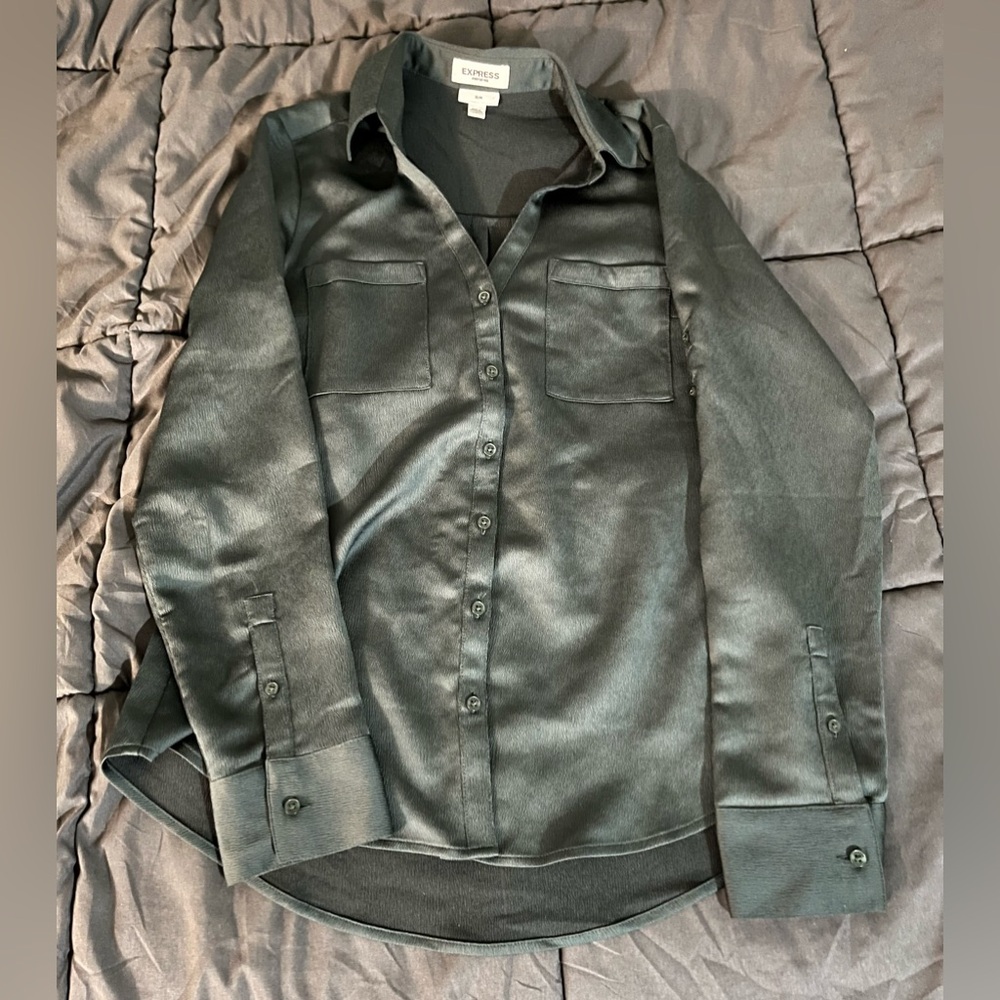 Express button up small